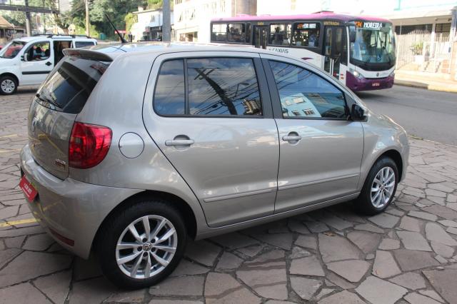 VOLKSWAGEN FOX 2014/2014 1.6 MI 8V FLEX 4P AUTOMATIZADO - Foto 3