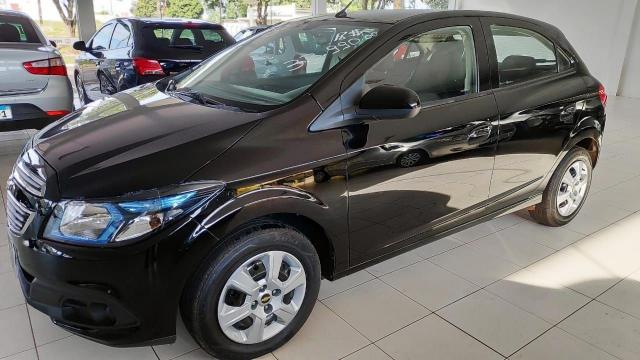 Chevrolet Onix ONIX LT 1.4 FLEX 4P - Foto 2