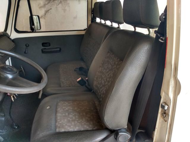 Vendo Kombi 2003 - Foto 4