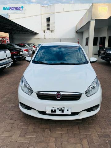 Vendo Grand Siena 1.6 ano 14/15 muito novo Valor a combina - Foto 2