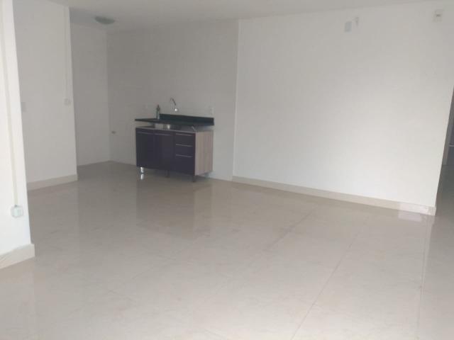 Alugo Apartamento em Condomínio Fechado . Próximo a Av. das Torres - Foto 3