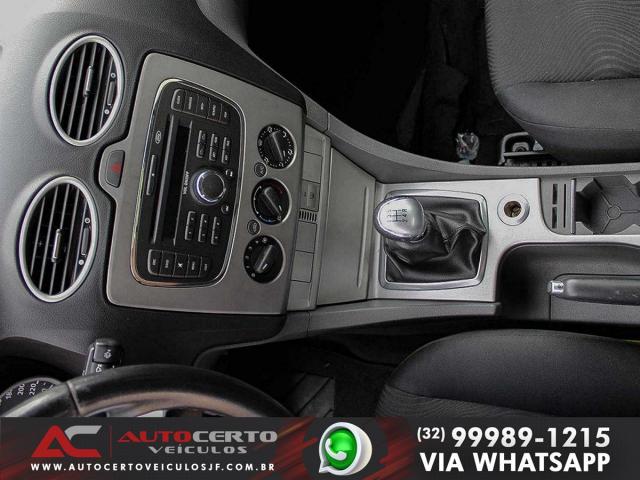 Focus 1.6 Flex *Carro Impecável* Super Conservado* Garantia Pós Venda - Foto 12