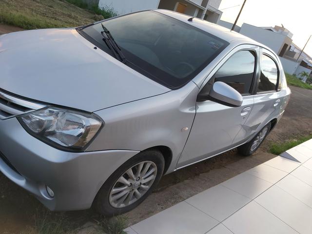 Etios - Foto 3