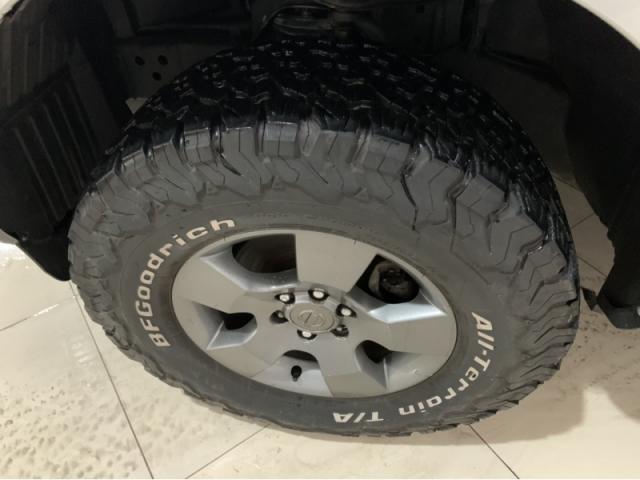 NISSAN FRONTIER 2.5 SE ATTACK 4X4 CD 2012 - Foto 10