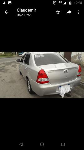 Vendo Toyota Etios - Foto 4