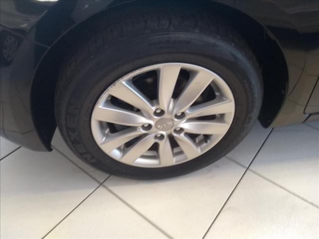 KIA CERATO 1.6 SX 16V FLEX 4P AUTOMÁTICO - Foto 9