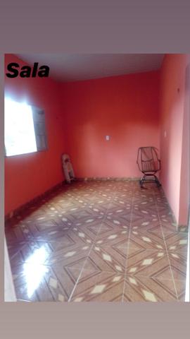 Vendo ou troco essa casa no iranduba km12 - Foto 2