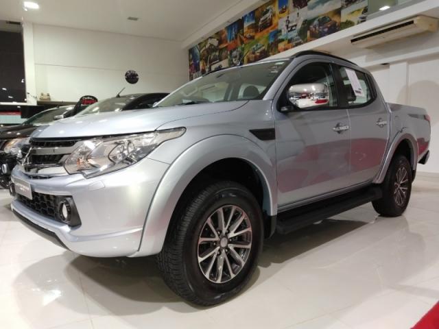 MITSUBISHI L200 TRITON 2.4 16V TURBO DIESEL SPORT HPE-S CD 4P 4X4 AUTOMATICO. - Foto 5