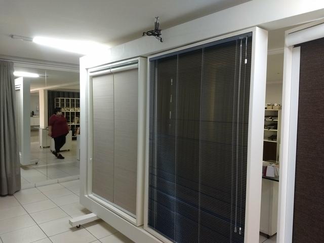 Cortinas e persianas e papel de parede - Foto 3