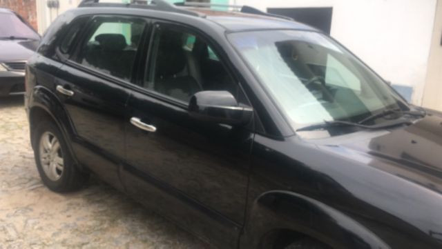 Vendo tucson 2007 4x4 v6 teto solar nova - Foto 2