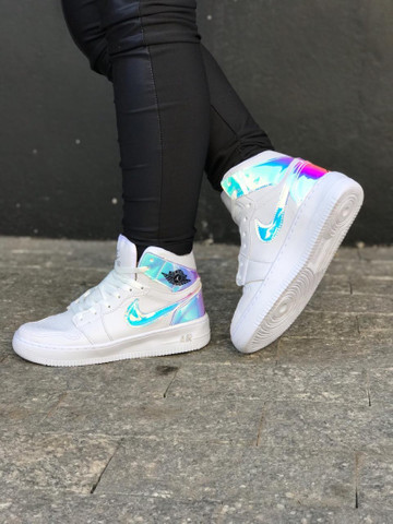 nike jordan holografico