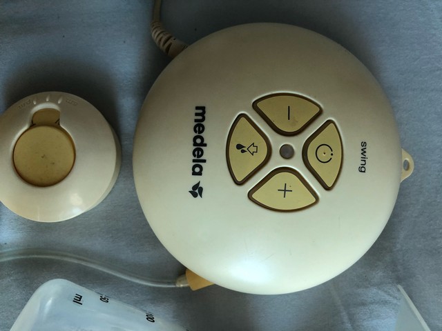Bomba tira leite medela swing  - Foto 3