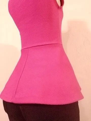 Blusa acinturada marca Tok Tam 38 novíssima  - Foto 5