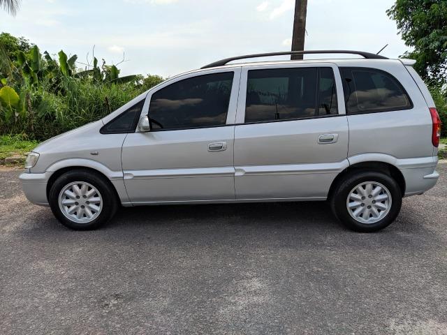 V/T Zafira 2.0 2001 7 lugares - Foto 4