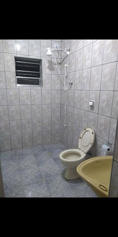 Alugo casa 2 cômodos - Foto 2