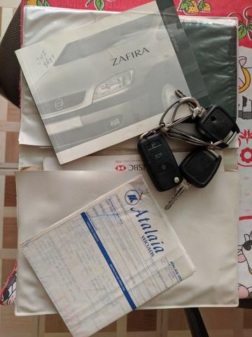 V/T Zafira 2.0 2001 7 lugares - Foto 17