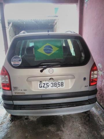 BLACK FRIDAY , VENDO Zafira 2003 7 lugares