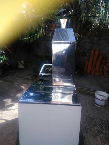 Vende-se um carrinho de churrasco semi novo - Foto 3