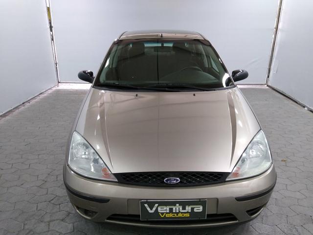 Ford Focus 2.0 com GNV