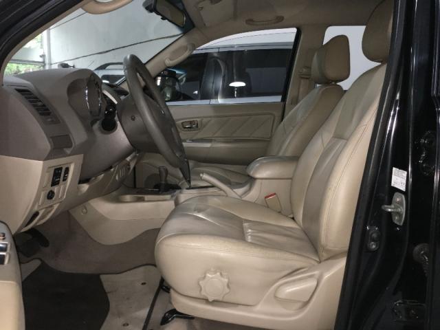 Toyota Hilux Sw4 5 lugares 4P - Foto 11