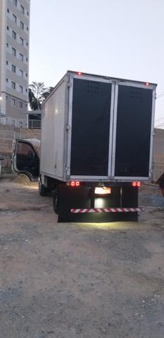 Venda ou troca por caminhao basculante - Foto 4