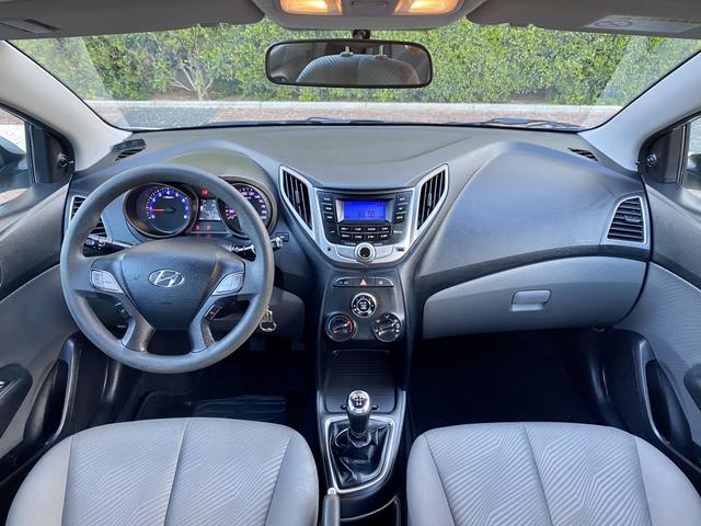 Hyundai HB20S 1.6 Mec. 2014 EXTRA!!! - Foto 9