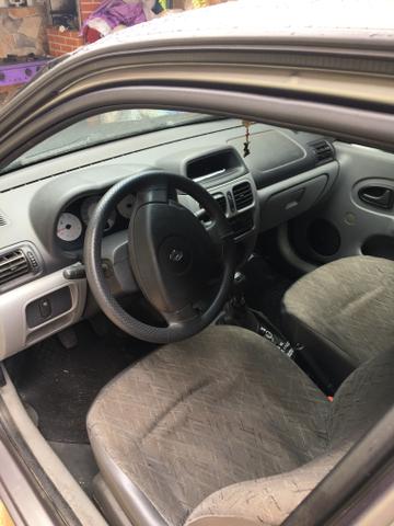 Clio Sedã - Foto 4