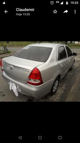 Vendo Toyota Etios - Foto 3