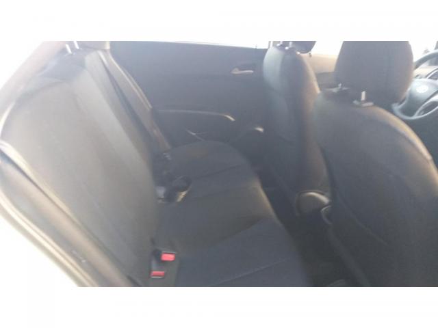 Hyundai Hb20 C.Plus 1.6 Flex 16V Mec. - Foto 8