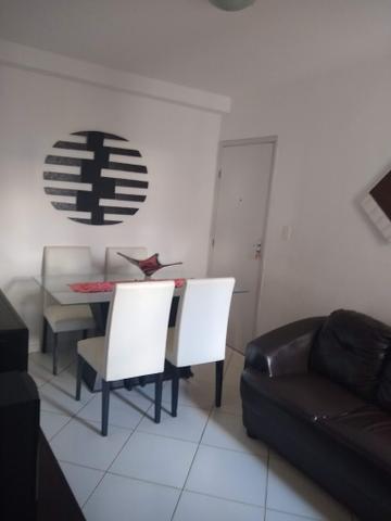 Vende-se apartamento no condomínio Vida Bela 1 em Lauro de Freitas. Cel - Foto 2