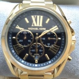Relógio Michael Kors Mk5739 Dourado Fundo Preto