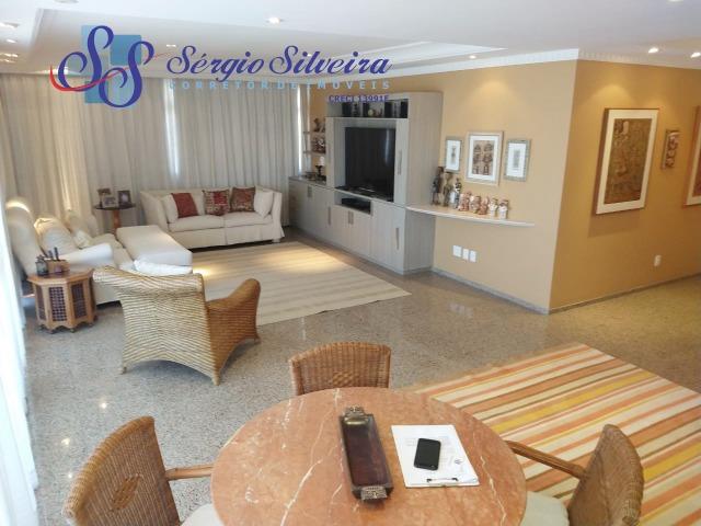 Apartamento no Meireles 1 por andar vista mar com 4 suítes