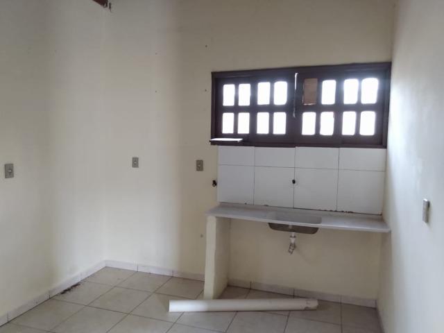 Vendo casa no Abraão Alab entrada de 20.000,00 mais 28 parcelas de 2.500 - Foto 3