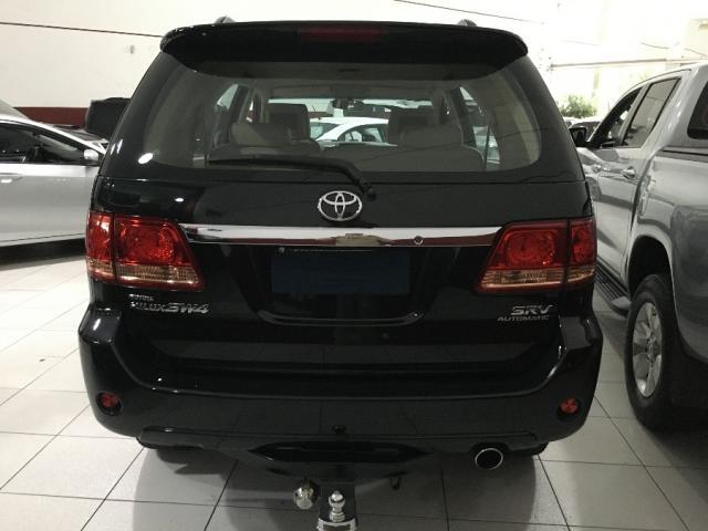 Toyota Hilux Sw4 5 lugares 4P - Foto 5