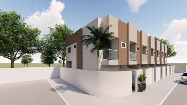 Casa duplex de 02 quartos no Três Barras
