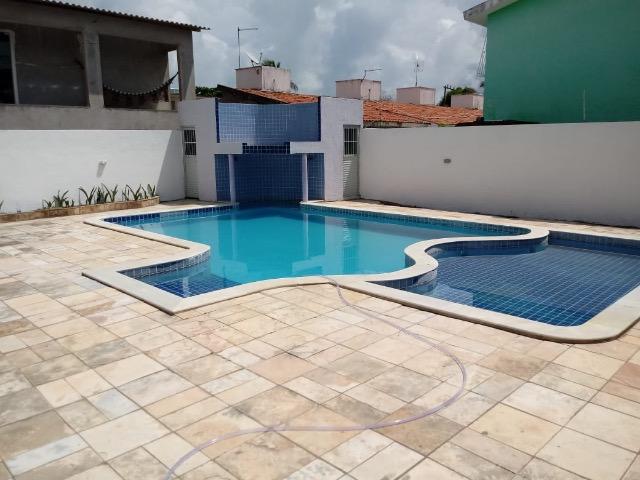 Alugo casa