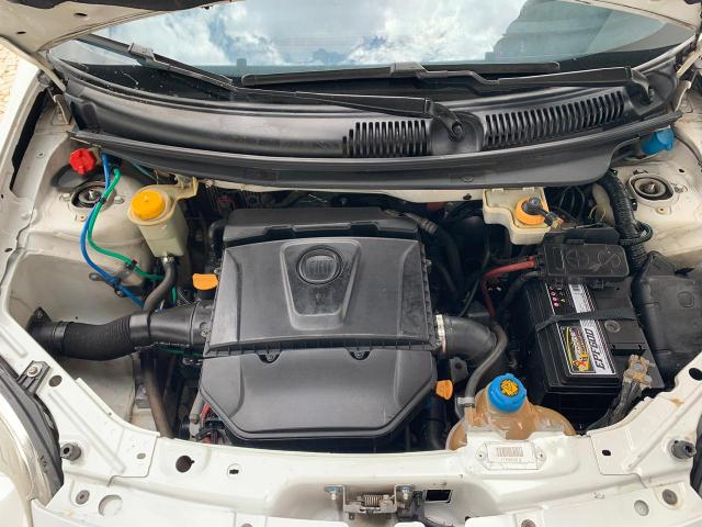 Vende-se Fiat Palio Essence 1.6 dualogic - Foto 6