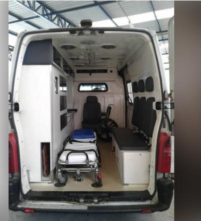 Ambulancia renault master 2004 - Foto 3