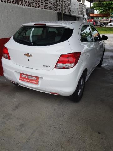 ONIX 2015/2016 1.0 MPFI LT 8V FLEX 4P MANUAL - Foto 6