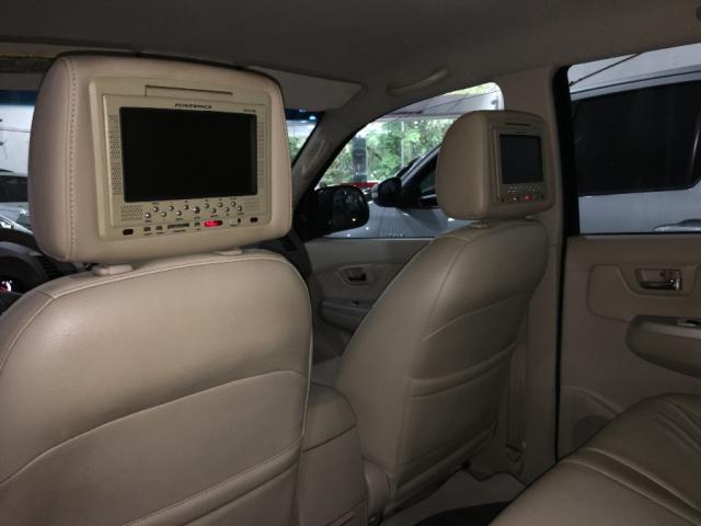Toyota Hilux Sw4 5 lugares 4P - Foto 9
