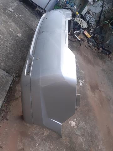 Para choque traseiro Fiesta Sedan - Foto 2