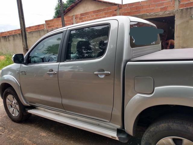 Hilux Automática 4x4 - Foto 3