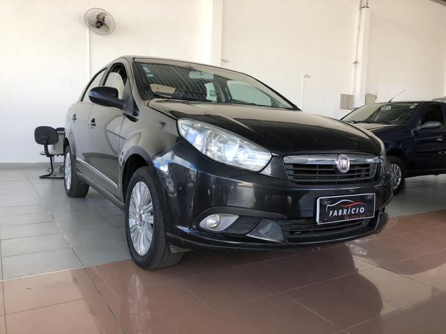 Fiat / Grand Siena Essence 1.6 2013