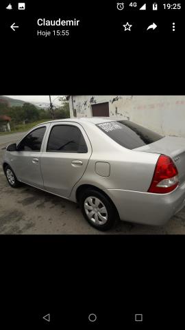Vendo Toyota Etios - Foto 6