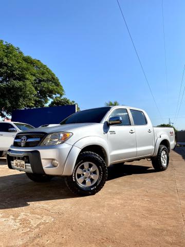 Hilux SRV (2006)