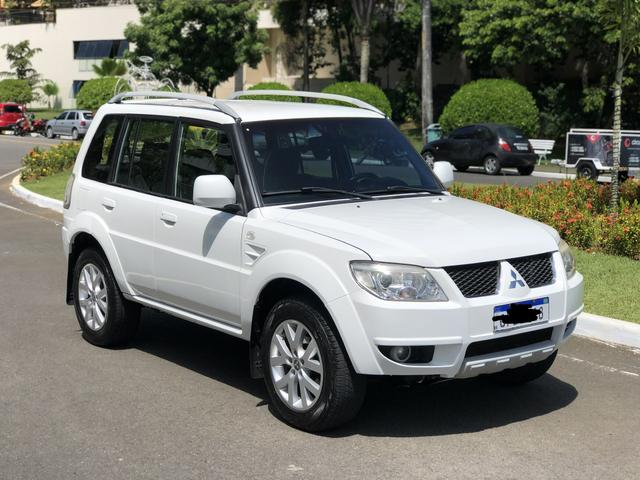 TR4 4x2 Automática OPORTUNIDADE