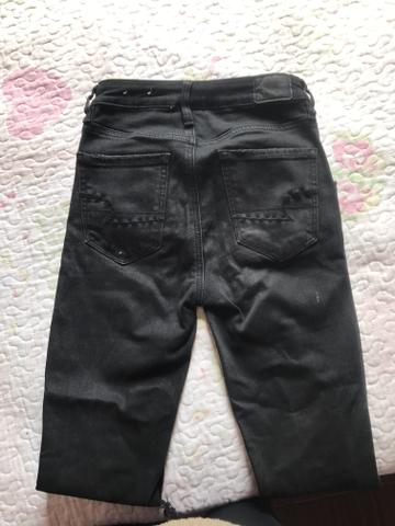Calça jeans de montaria Importada - Foto 3