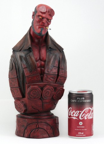 Estátua busto Hellboy 