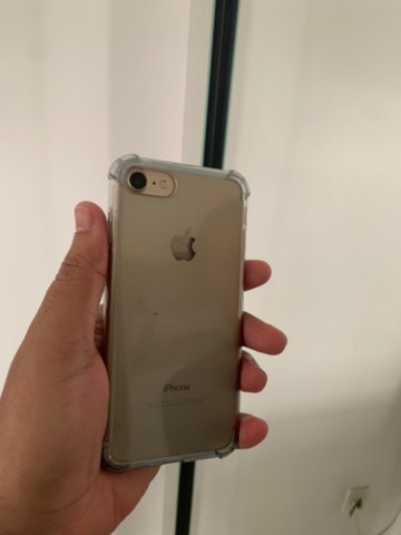 Vendo IPhone 7 dourado - Foto 2
