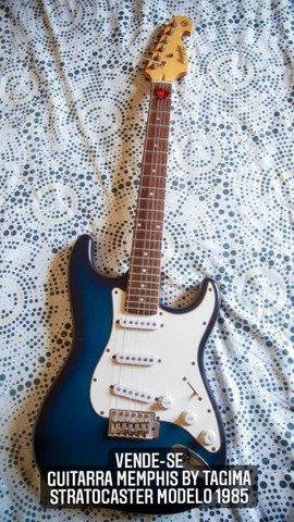 Guitarra Memphis by Tagima Stratocaster modelo 1985